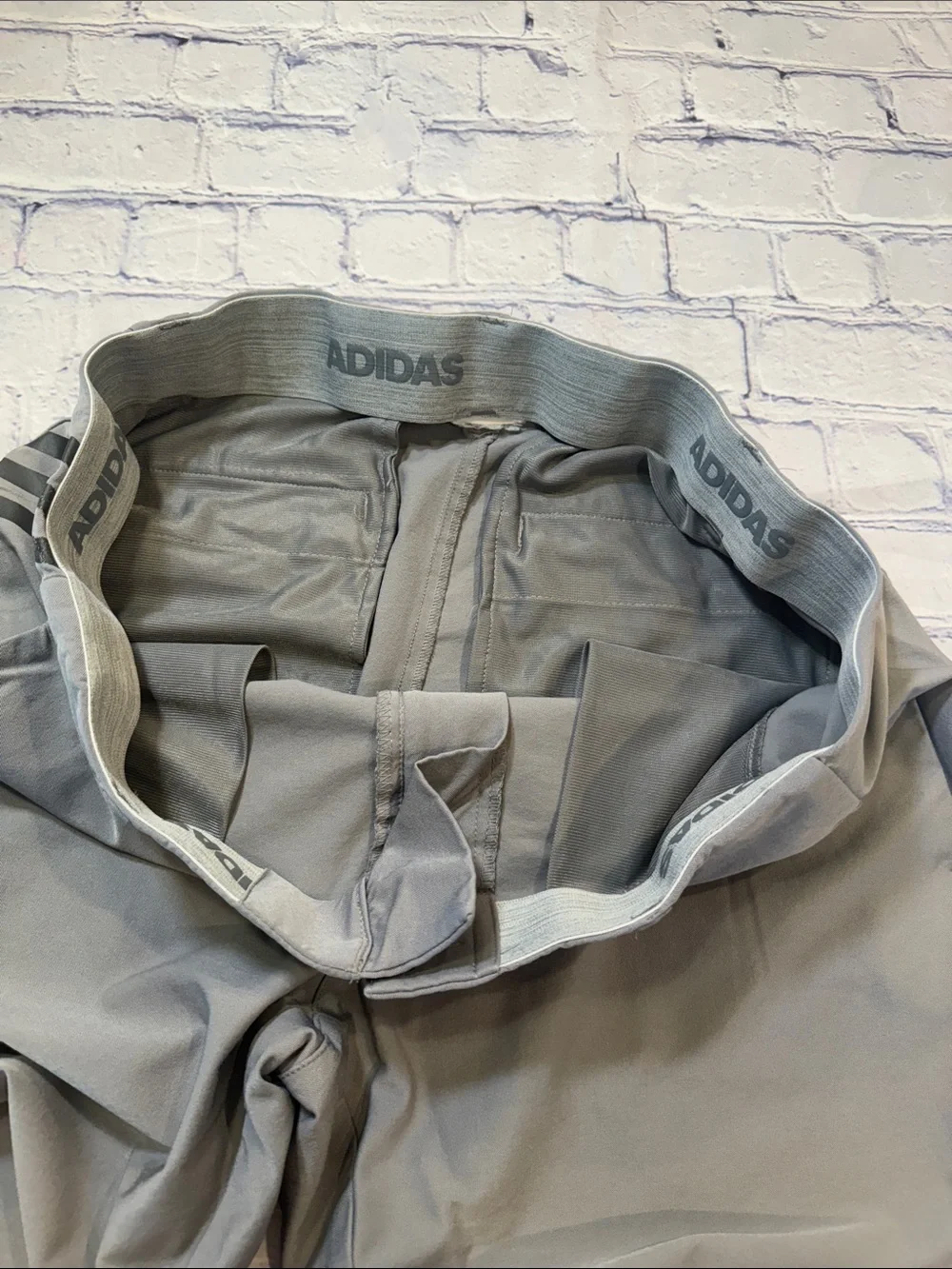 Adidas Ultimate365 3-Stripes Tapered Golf Pants 34x32 | EUC | Performance